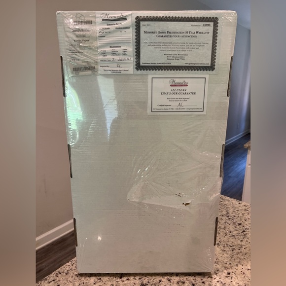 Wedding Dress - Picture 5 of 5